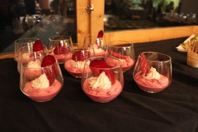 verrines de mousse de framboises